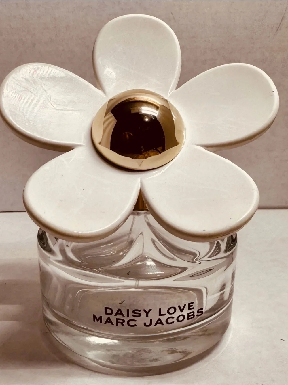 Marc Jacobs Daisy Love White & Gold Flower Jar Accent - empty bottle